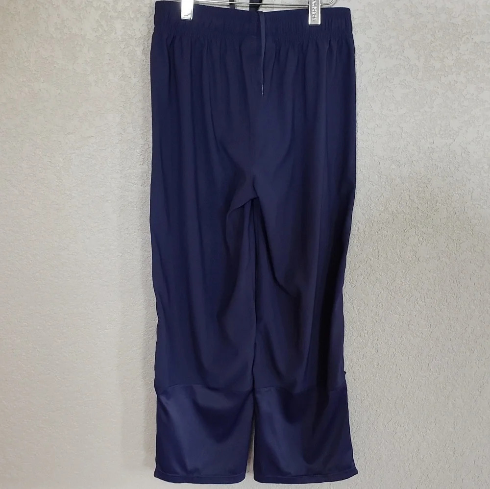Under Armour track pants - Picture 2 of 4
